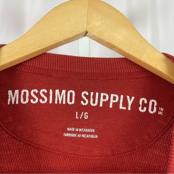 Mossimo Large Henley Wolf Graphic Thermal Long Sleeve Shirt Rust Burnt Orange - Picture 4 of 6